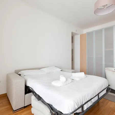 Apartment Guesthost - Domodossola M5 Modern
